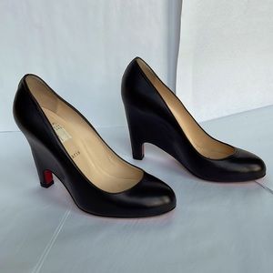 Christian louboutin size 39, covered 4” wedge heel. NEW. Full leather shoes.